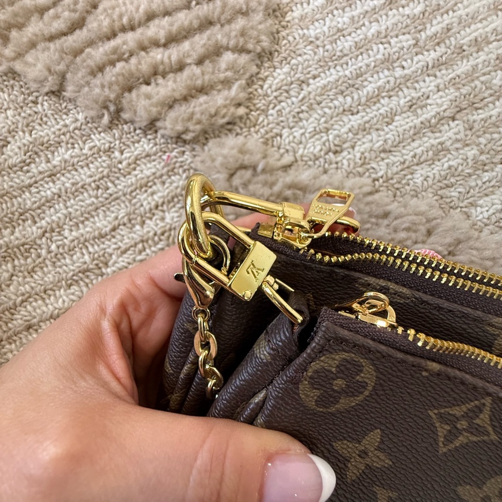 Cross Body - Picture 5 of 15